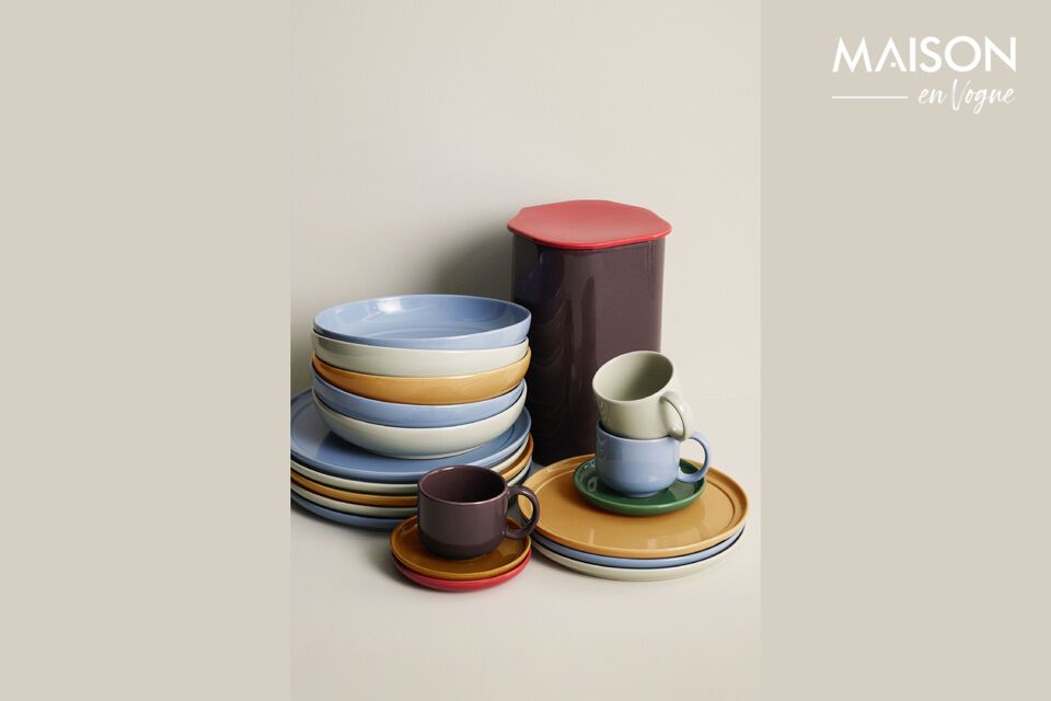 Dishwasher, oven and microwave-safe, these plates offer exceptional versatility for all your needs