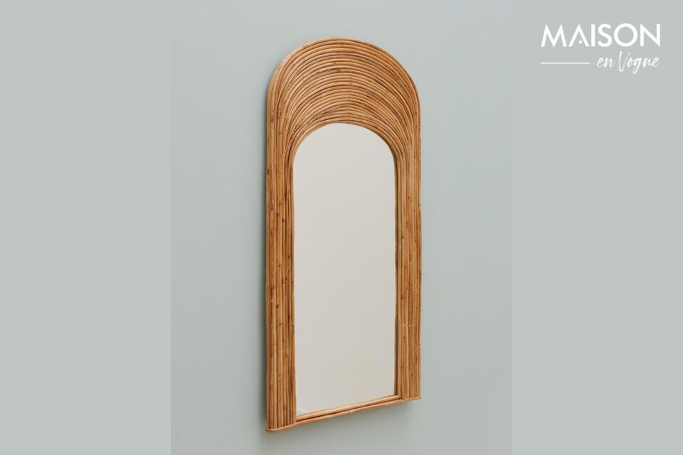 Discover our rattan mirror, a sleek and elegant piece that brings a natural touch to your home