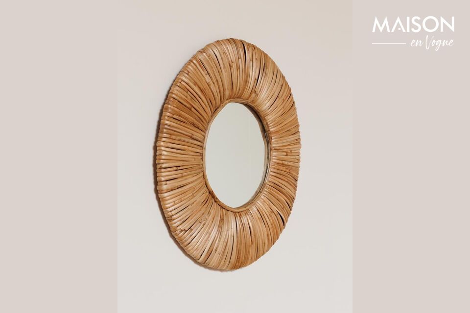 Discover natural elegance with our rattan mirror, perfect for adding a touch of warmth to your home