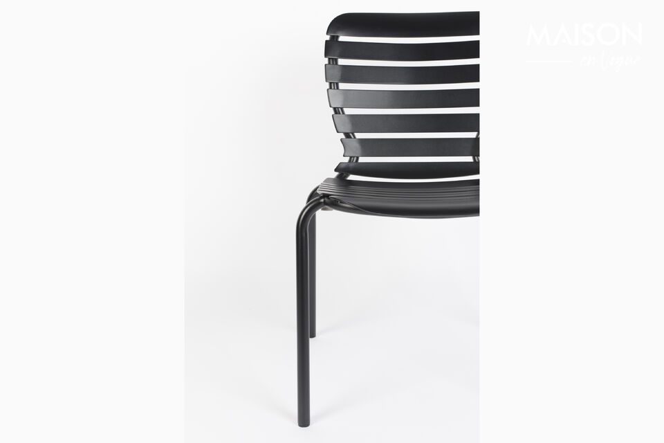 Black aluminium chair Vondel Zuiver