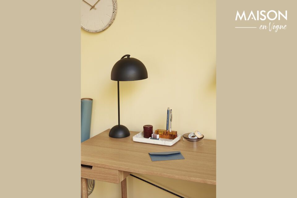 Place it on your bedside table, desk or console to create a bright and trendy atmosphere