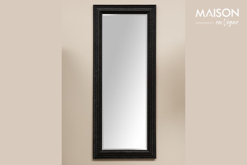 Enhance your interior with an elegant and practical mirror.