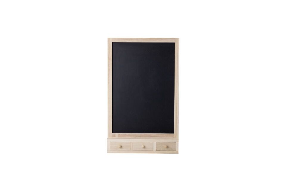 It incorporates three carefully designed drawers to store all necessary supplies such as chalk and