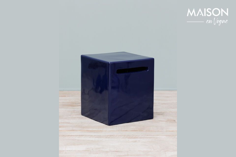 Blue lacquered cement stool Chehoma