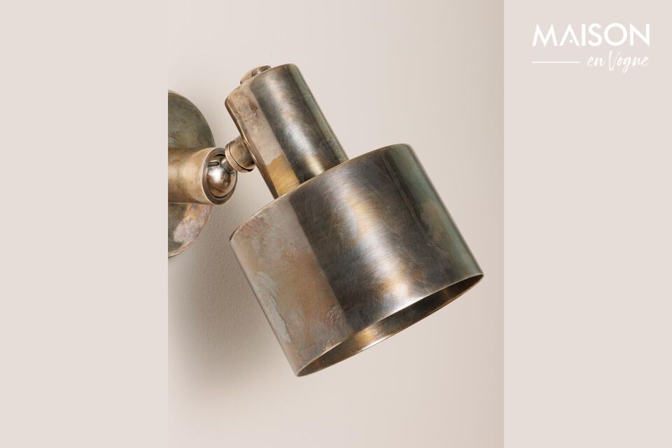 Discover the timeless charm and industrial touch of our copper-colored brass wall lamp