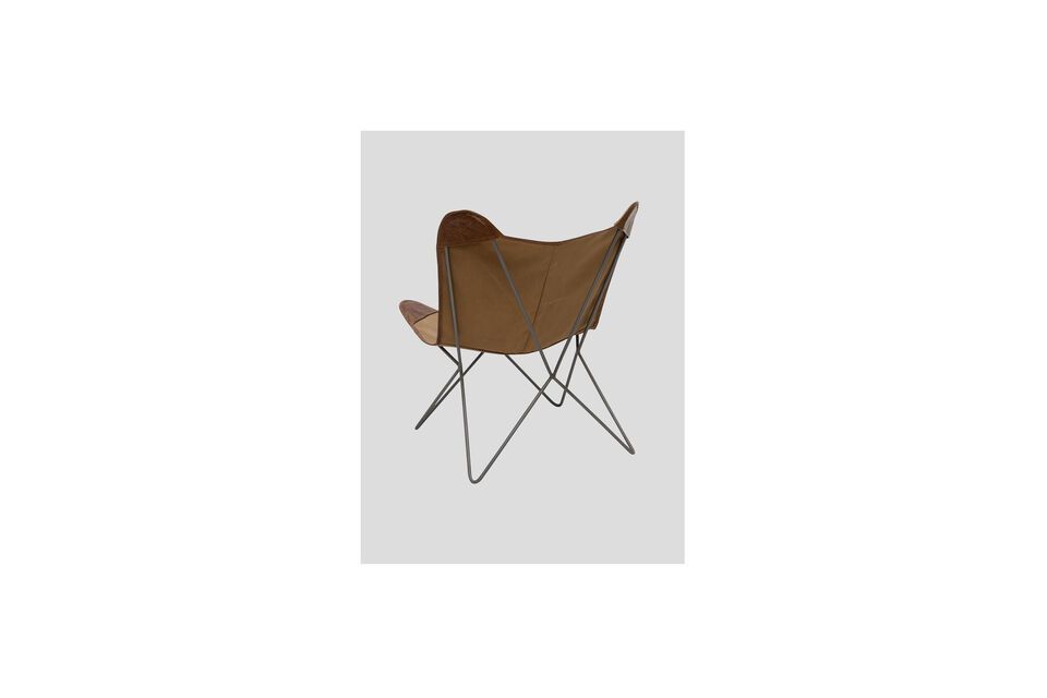 Discover the exceptional comfort of our new brown cotton chair