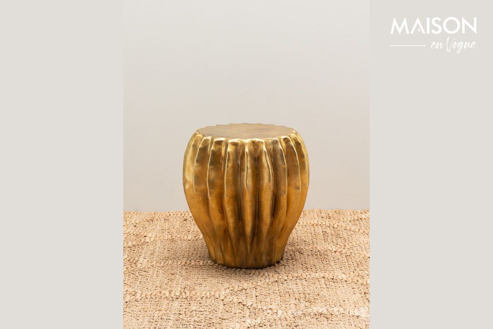 Cactus gold resin side table Chehoma