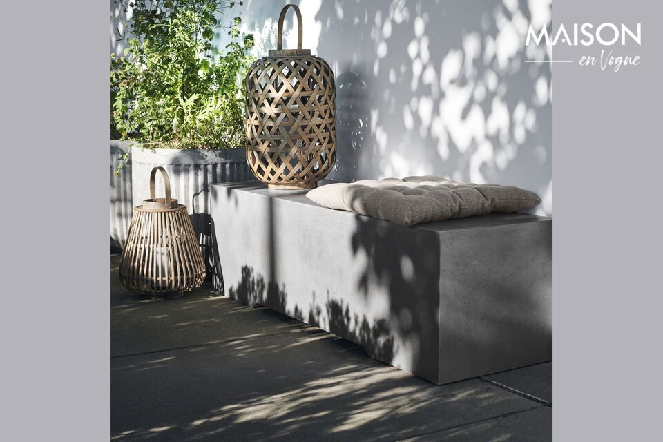 Minimalist elegance and resilience with our gray concrete bench.