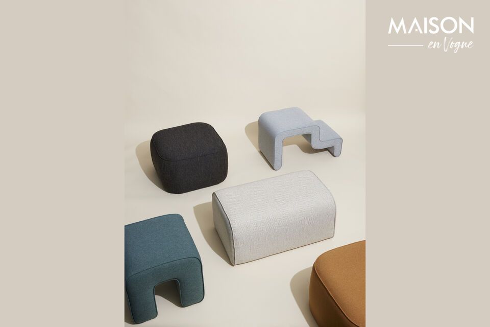 The brown fabric Pouf Cube is an invitation to relax in a compact, versatile format