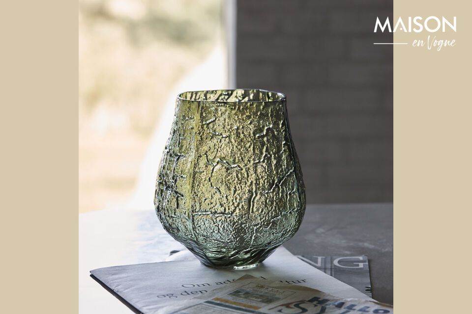 Dark green glass vase Moun House Doctor