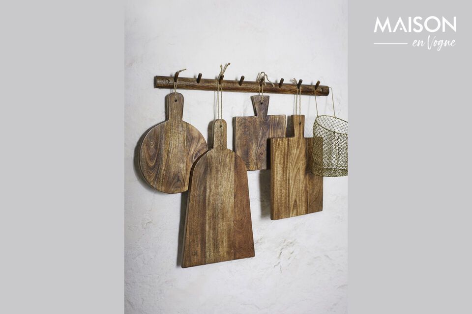 Discover elegance and practicality with our dark mango wood cutting board