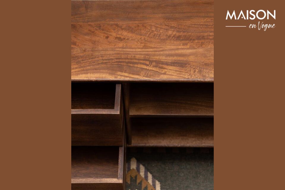 The dark brown color and natural texture of mango wood bring a touch of warmth and naturalness to