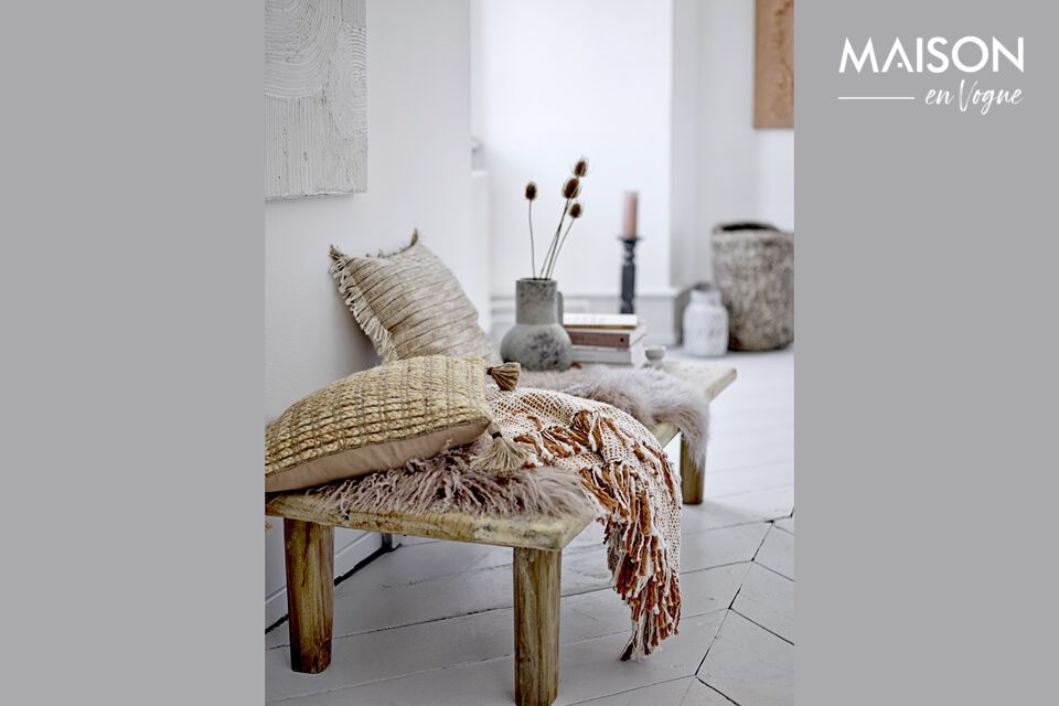 This rug seduces not only with its incomparable softness