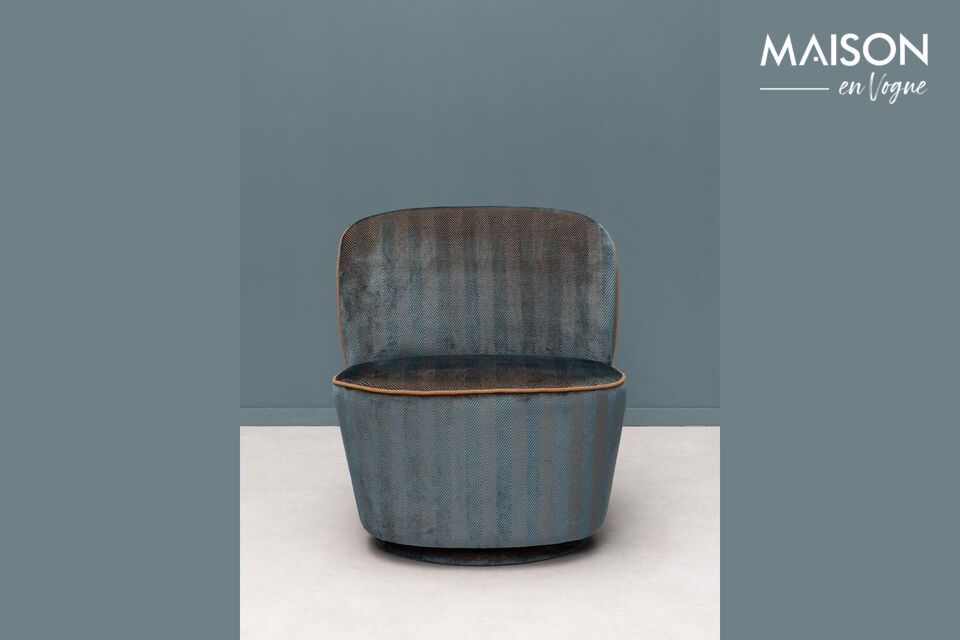 Blue contemporary armchair, an excellent choice for your living room.