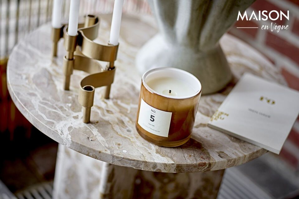 Bring sophistication and naturalness with unique marble.