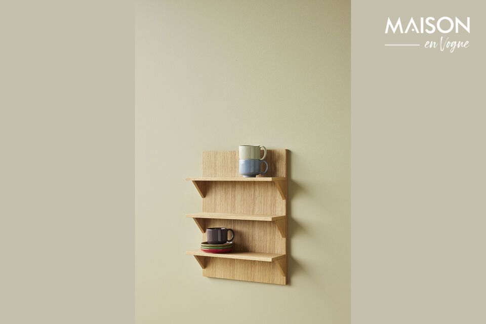 Discover Hubsch\'s wooden shelf, a simple and elegant solution for displaying your favorite objects