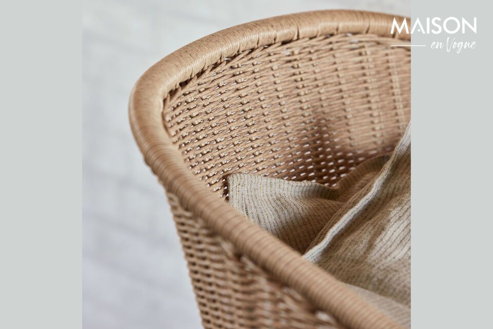 Discover natural comfort and elegance with the Hapur PE wicker armchair