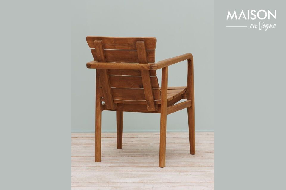 Discover an elegant yet functional piece to enrich your space with the Lisbon Brown Teak Chair