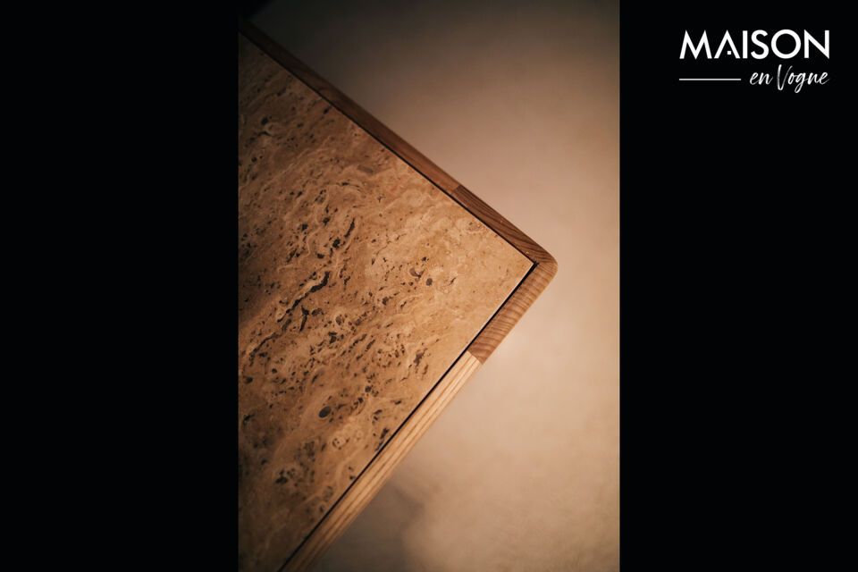 Since ancient times, travertine has been renowned for its solidity and natural beauty