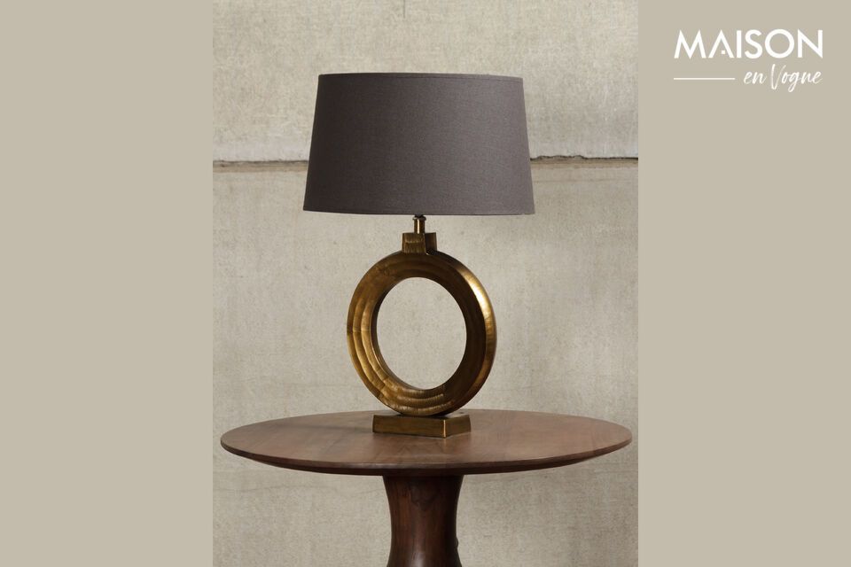 Lorentz gold aluminum table lamp Chehoma