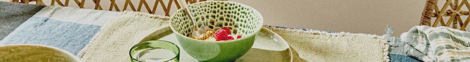 Material Details Lotus green porcelain soup bowl