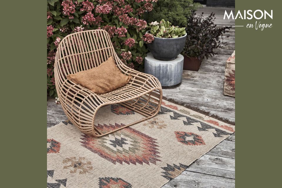 Enhance your space: multicolored wool and jute rugs.