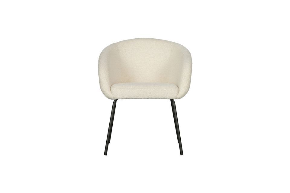 Noelle chair, comfortable, soft and elegant.