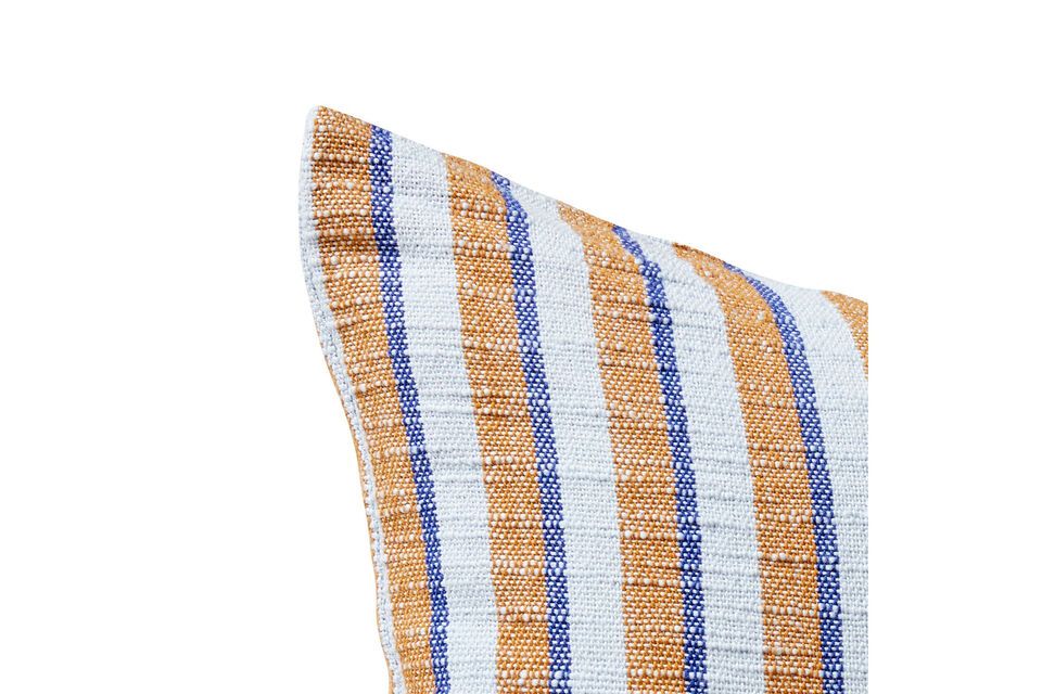 The Pavilion multicolored cotton cushion is the ideal accessory for bringing a sophisticated touch