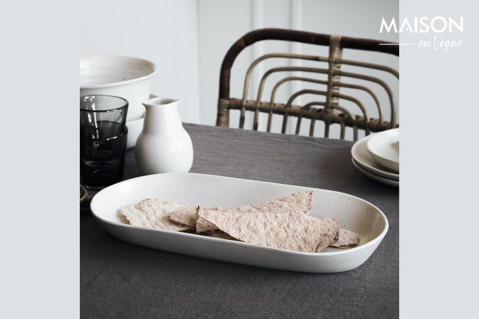 Enhance your dishes with elegance and conviviality.