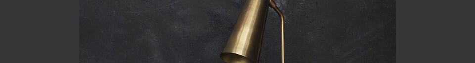 Material Details Precise gold brass table lamp