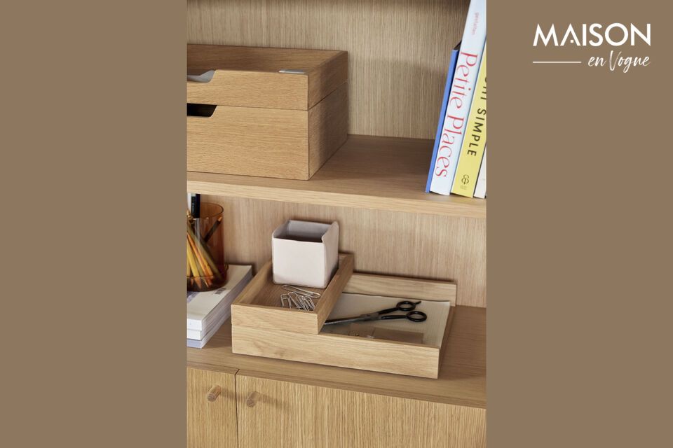 The Prime light oak veneer shelf is the ideal choice for those seeking both style and functionality