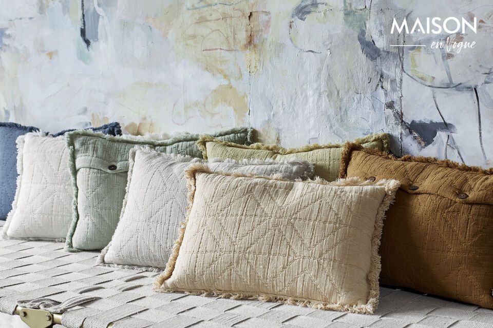 Discover the softness and elegance of our green cotton cushion cover