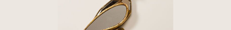 Material Details Resin bird mirror in gold Right