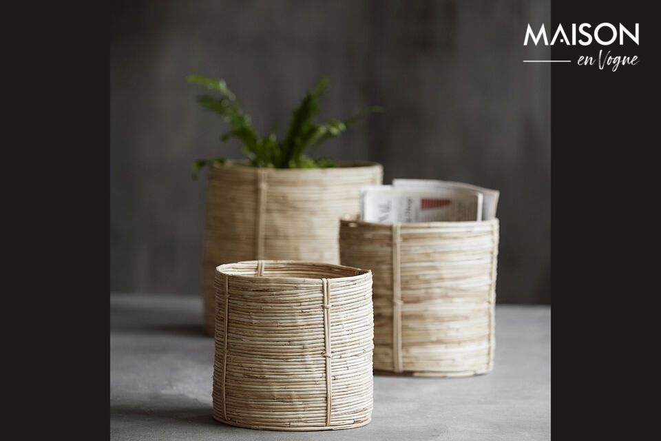 Enhance your interior with these natural rattan baskets.