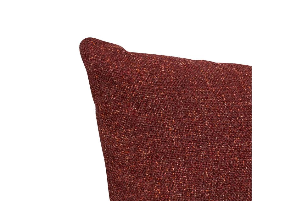 Made from high-quality, OEKOTEX-certified polyester, this cushion offers soft, welcoming seating