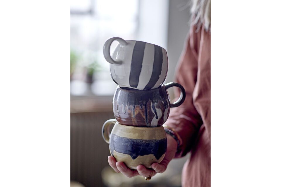 A natural stoneware mug, handcrafted and inspired by Japan.