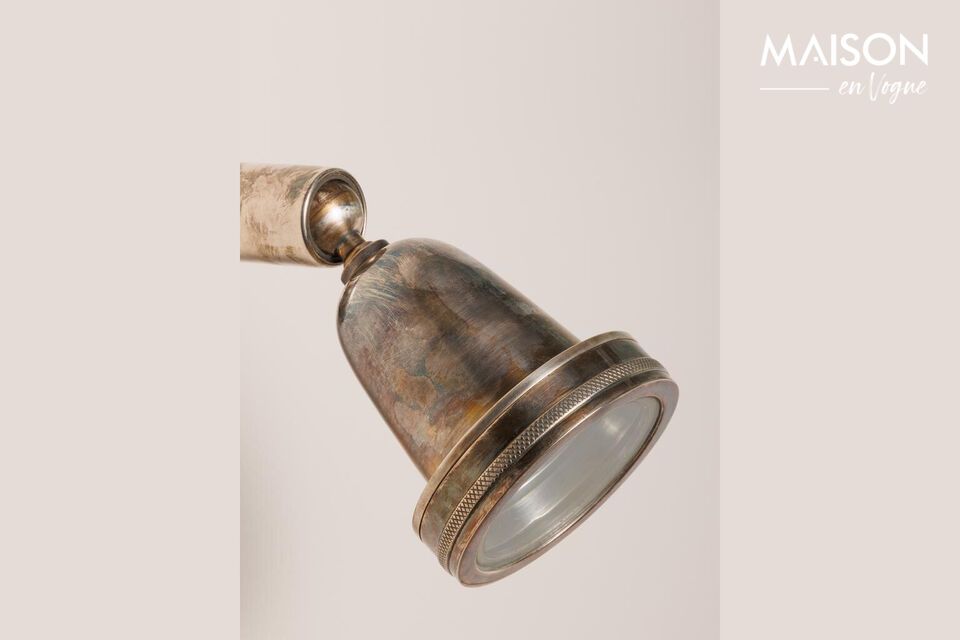 A copper-plated brass fixture for a touch of elegance.