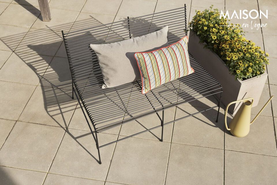 Sophistication and strength for your outdoor spaces.