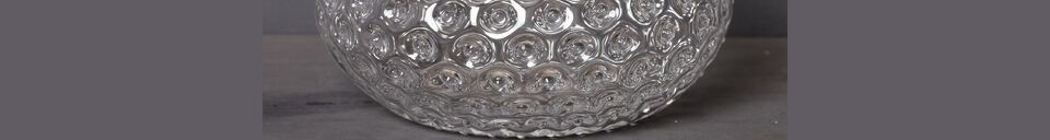 Material Details Transparent glass salad bowl Diamant