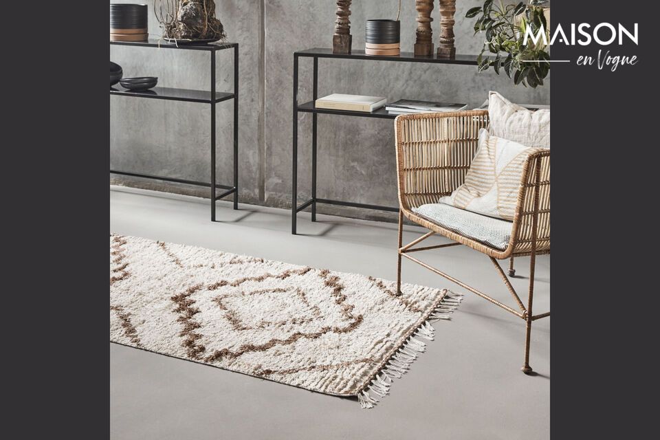 Discover softness and style with this golden cotton rug.