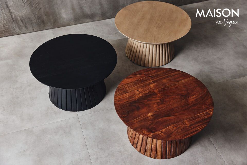 Discover the understated elegance and contemporary style of the Woody tabletop in black wood