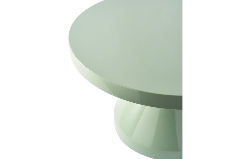 The Zig Zag Coffee Table isn\'t just functional; it\'s also a true decorative element